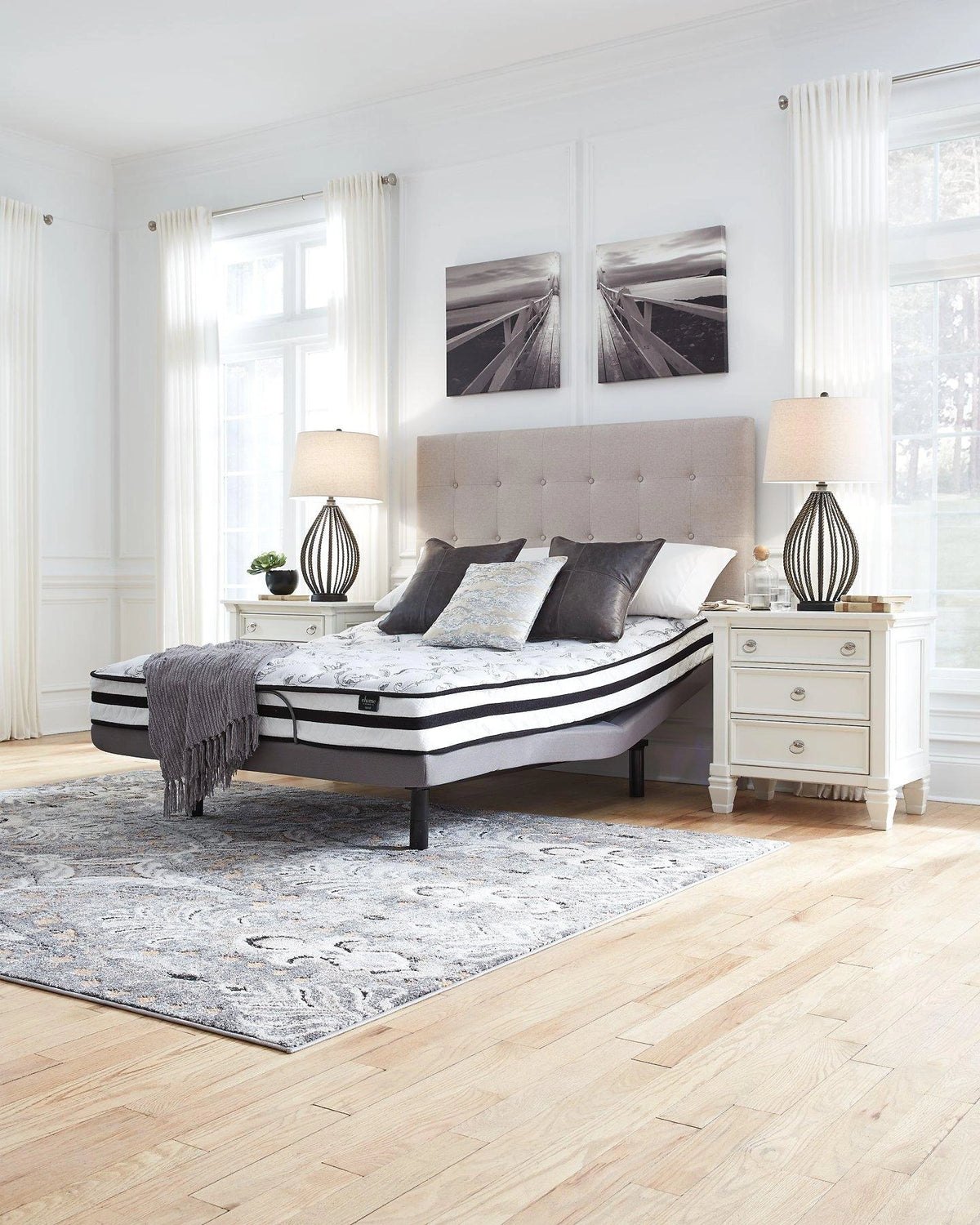 ハ*チ様 invisible ink. bone XS 8 Inch Chime Innerspring Mattress in a Box | Ricky's Furniture