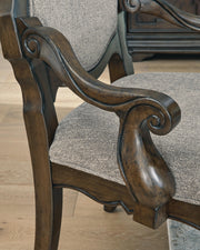 Maylee Dining Room Set - Ricky's Furniture Outlet (Paso Robles, CA)