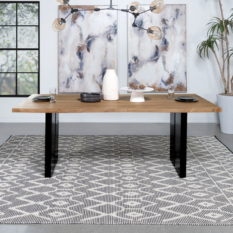 Bradshaw Dining Table - Ricky's Furniture Outlet (Paso Robles, CA)
