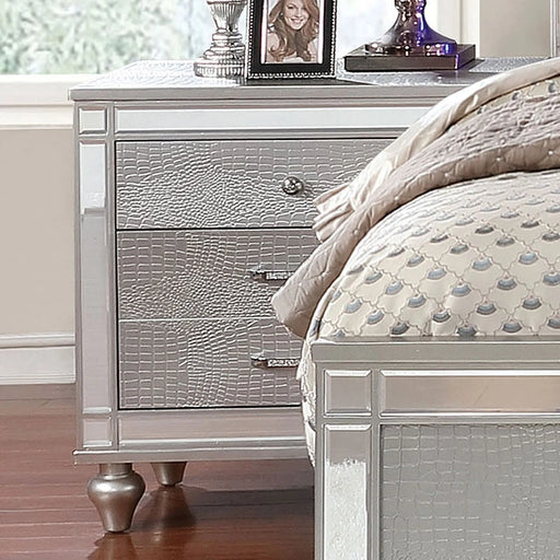 Brachium Silver Night Stand - Ricky's Furniture Outlet (Paso Robles, CA)